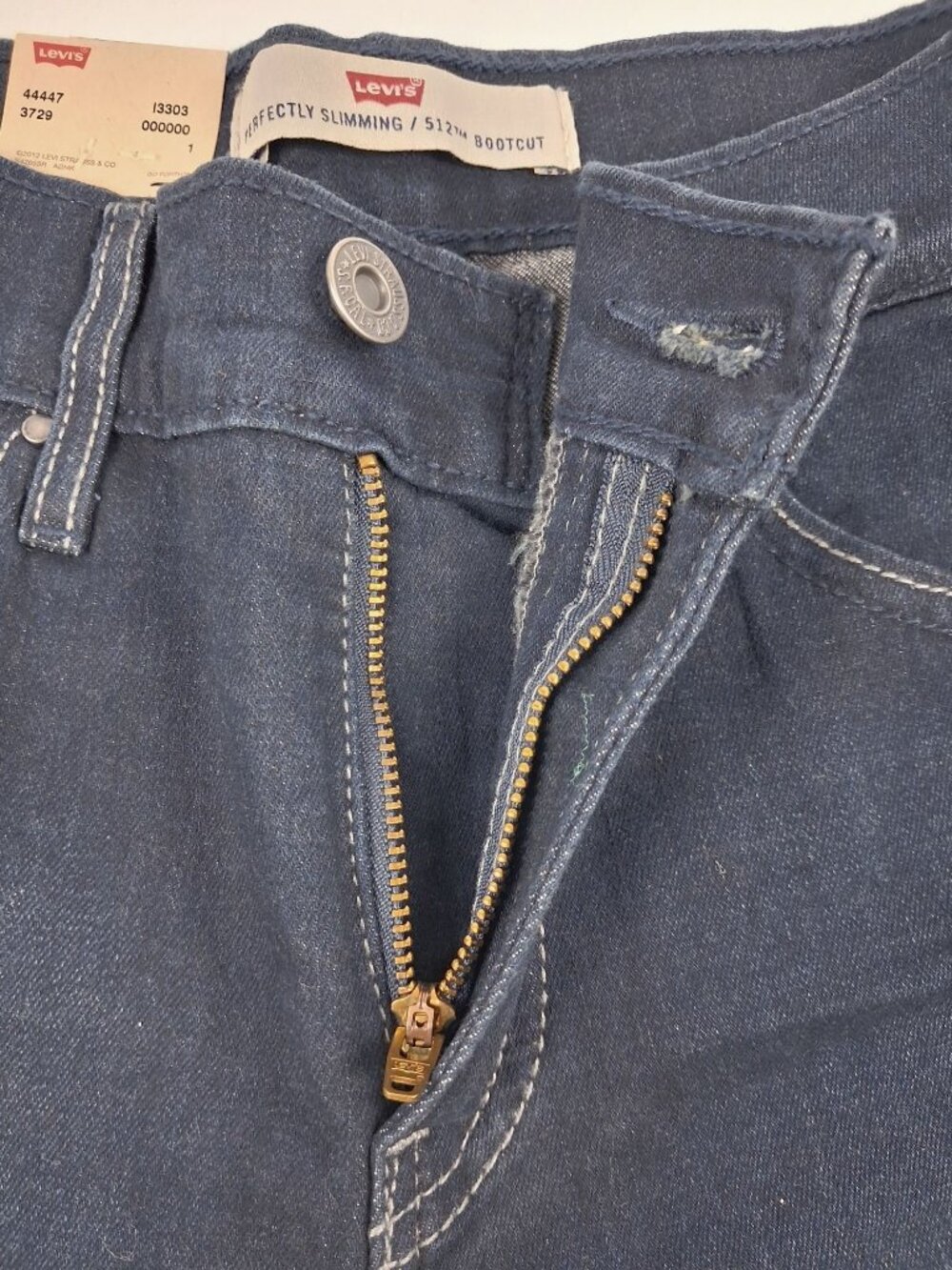 Levis Womens 512 Bootcut Perfectly Slimming Jeans 2M (24x31) Dark Wash Denim NWT - Picture 10 of 16